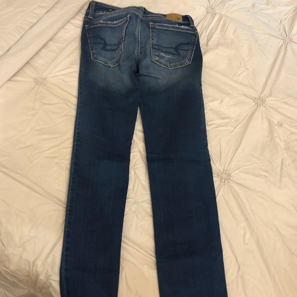 American eagle size 0 ripped jeans